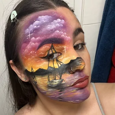 chloe oztoprak ๐จ profile