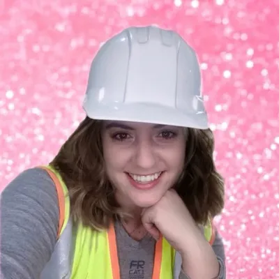 Chloe | Engineer & Speaker profile