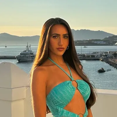 Chloe Weinstein profile