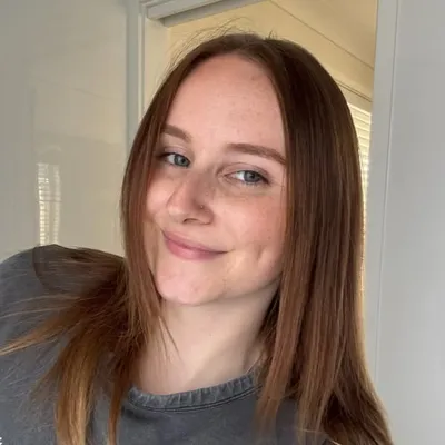 Chloe Wright profile