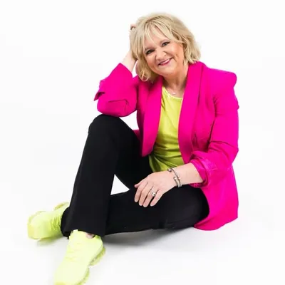 Chonda Pierce profile