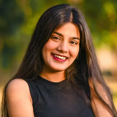 Shivangi Prajapat profile