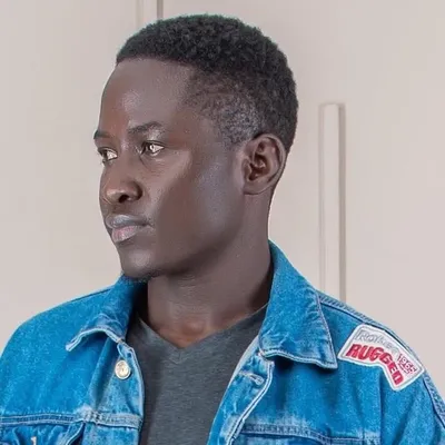 Chris Gomzy profile