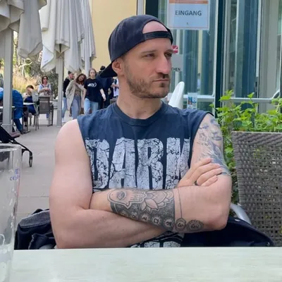 Chris Breetzi profile