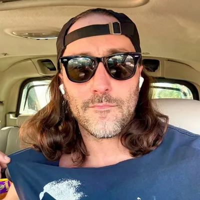 Chris Masters profile