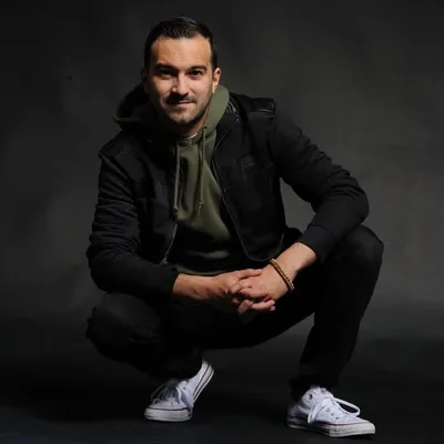 CHRIS POMBONYO profile
