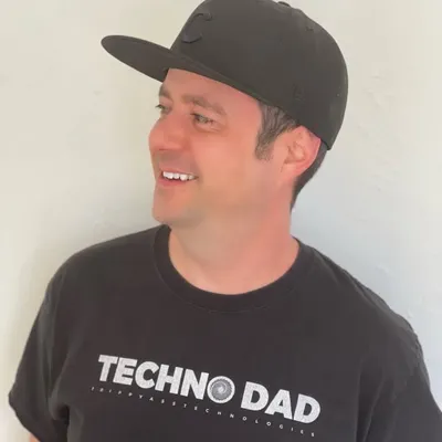 Christian Martin profile
