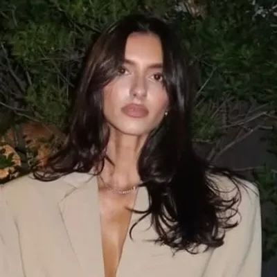 Christina Elezaj profile