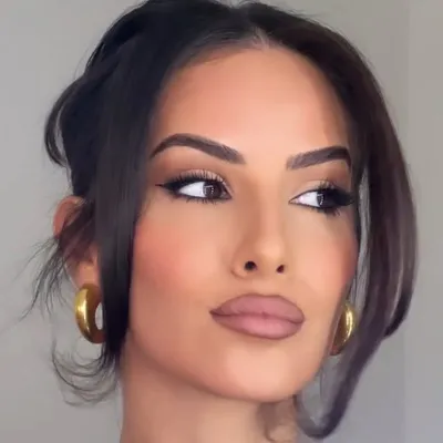 CHRISTINA SIKALIAS profile