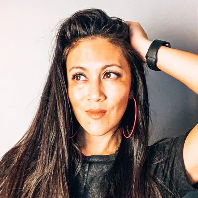 Christine Lozada profile