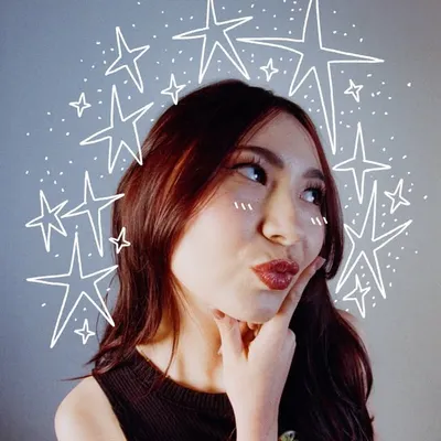 Christine Mari profile