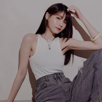 羅珮恩 Christine profile