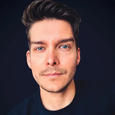 Christoph APFELBECK profile