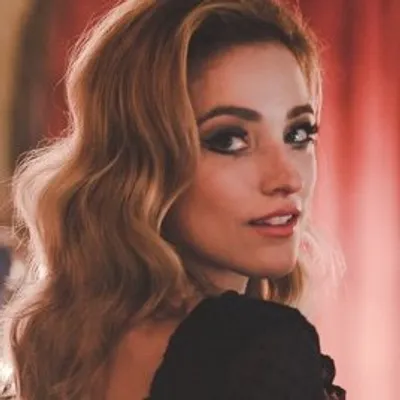 Christy Altomare profile
