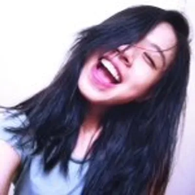 chrystina ng 黃瑋瑄 (chryss) profile