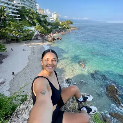 Karen Santana profile