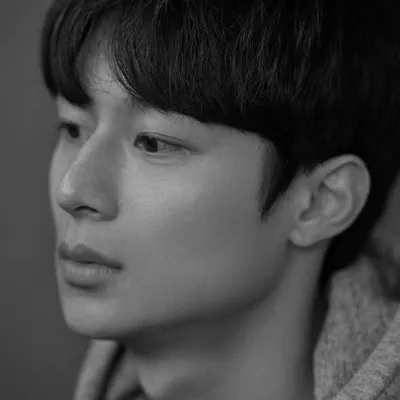 Kim Chungjae 김충재 profile