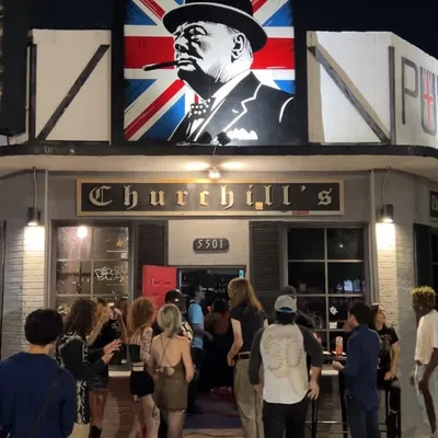 Churchill's Pub profile