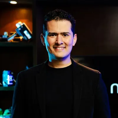 Chuy Acosta profile