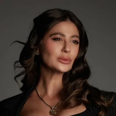 Cici Navarro profile