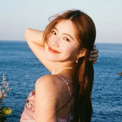 Zoe Hua🐰 profile