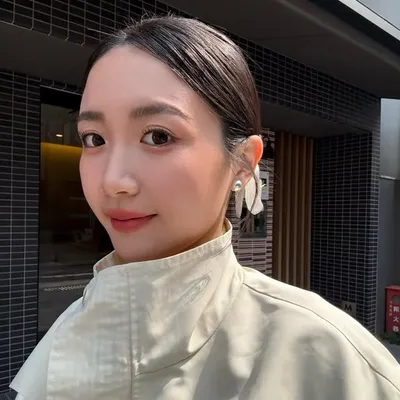 C I N D Y profile