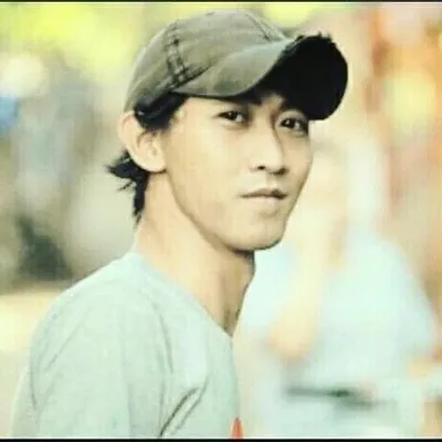 Cinque Arie profile