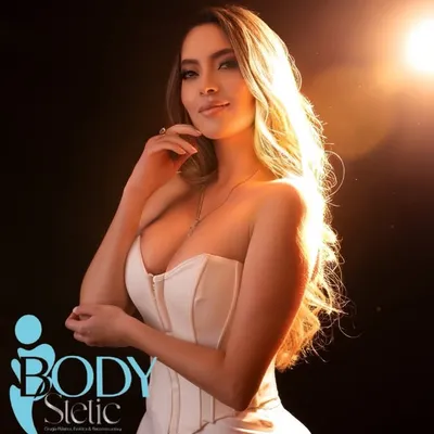 Esthefany Escobar profile