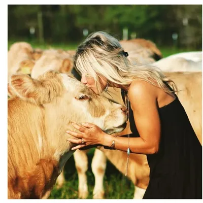 geena| farm life + cooking profile