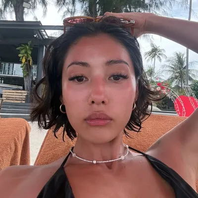 CLARA HONG profile