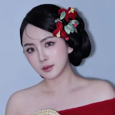 CLARA李冰惠|自愈健康•自由成长✨ profile