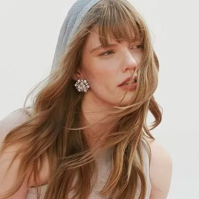 Clara Raddatz profile