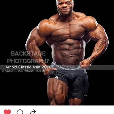 Clarence De Vis profile