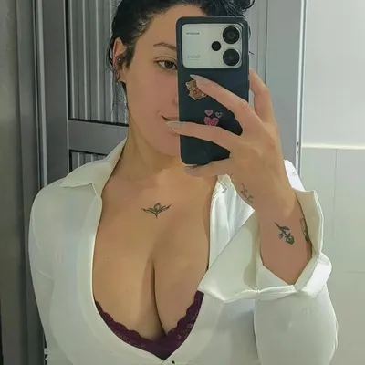 Clari ๐ค profile
