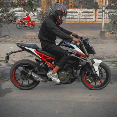 Clark San profile