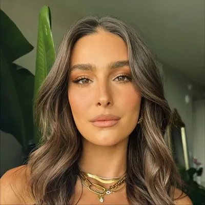 Claudia Elisabeth🕊 profile