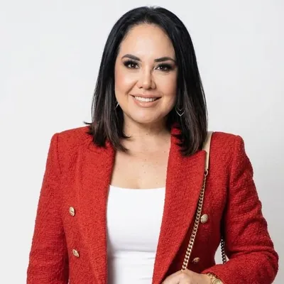 Claudia Camposano profile