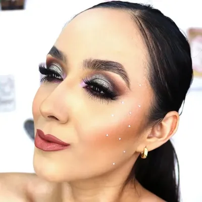Claudia Rios▪️Beauty Vlogger profile