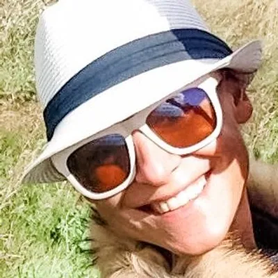 Claudine Rogers profile