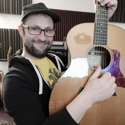 Claudio Cicolin Chitarra profile