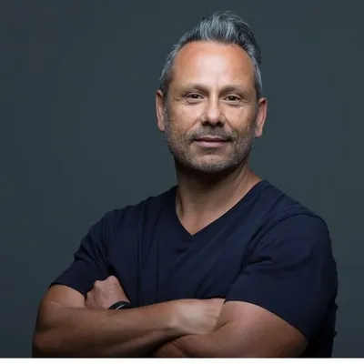 Claudio Lazo ๐ LA+NY profile