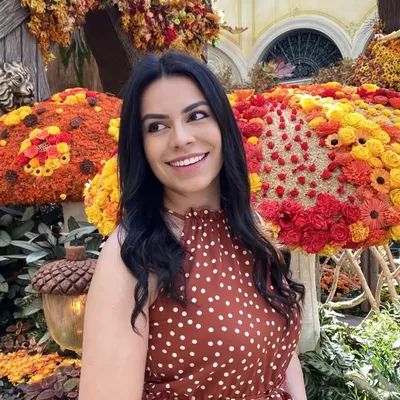 Clau Selvas profile