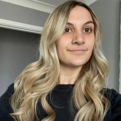Cleo profile