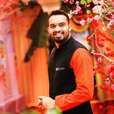 NeeL CHuri / BHARAT ๐ฎ๐ณ profile