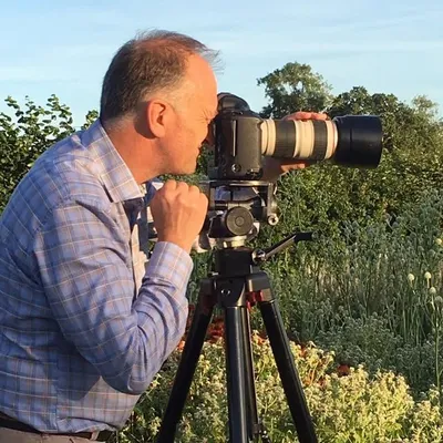 Clive Nichols profile