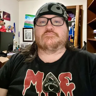 Aaron Earl Smith profile