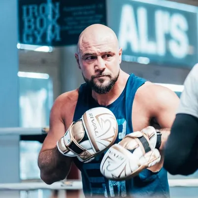 VAROL VEKILOGLU profile