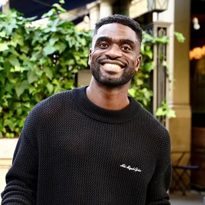 Jay Mengeli profile