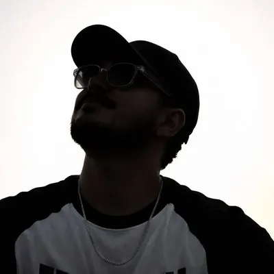 Cruz Ryan Vaz ๐ profile