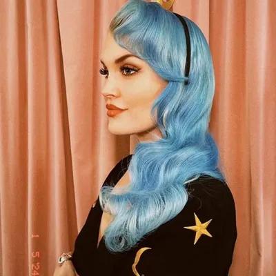 Coco Fennell profile
